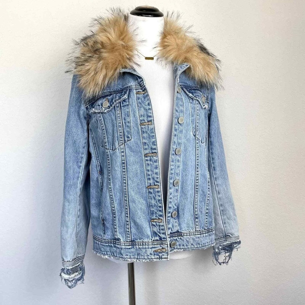 Blank NYC Faux Fur Collar Denim Trucker Jacket Size Small